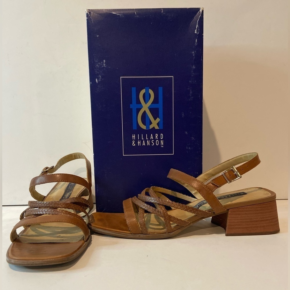 Hillard & Hanson~Genuine Leather~Criss Cross Strap Sandal~Block Heel~Size 8.5